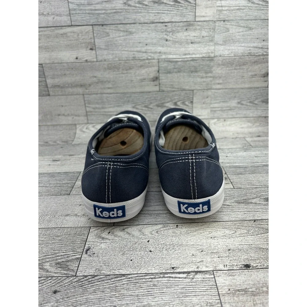 Keds all silver laces